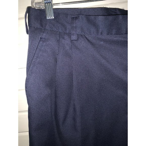 Bolle Tech Sz 38 Navy Blue Pleated Front Performance Golf Shorts EUC - Picture 3 of 9